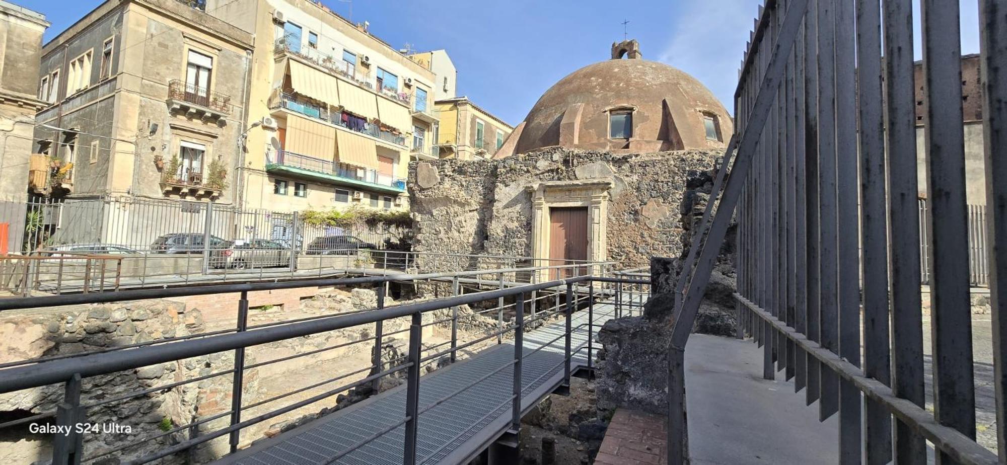 Gesuiti Home Di Agata E Aurora Catania Bagian luar foto